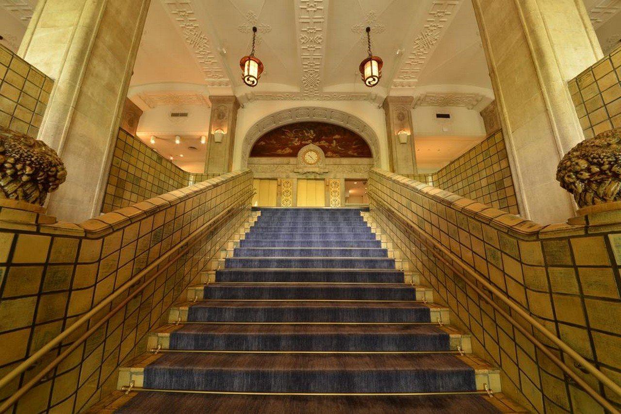 New Grand Hotel