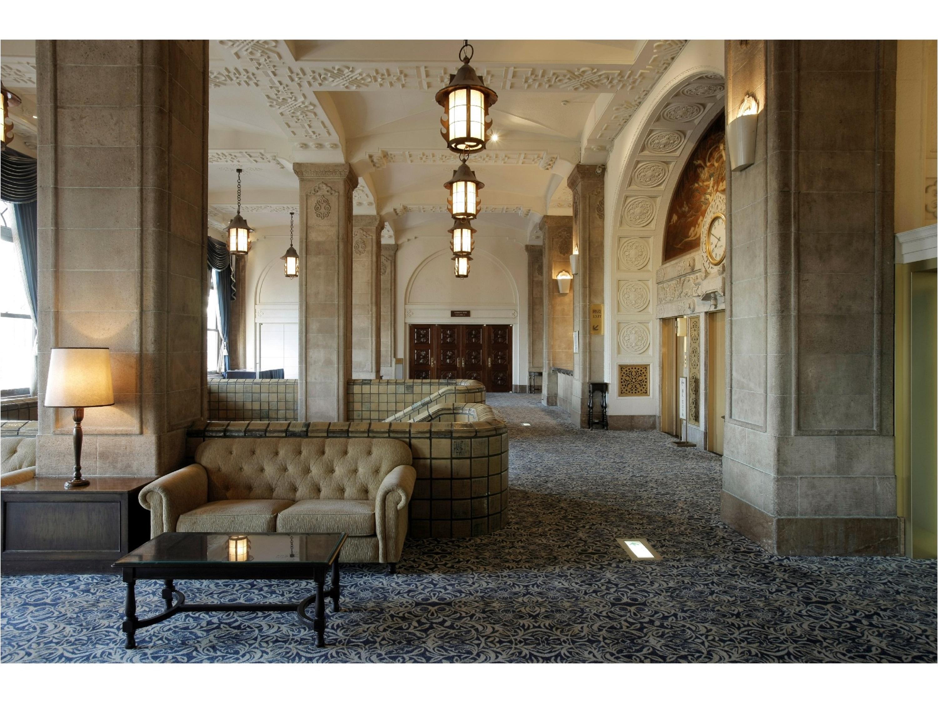 Hotel New Grand 5*